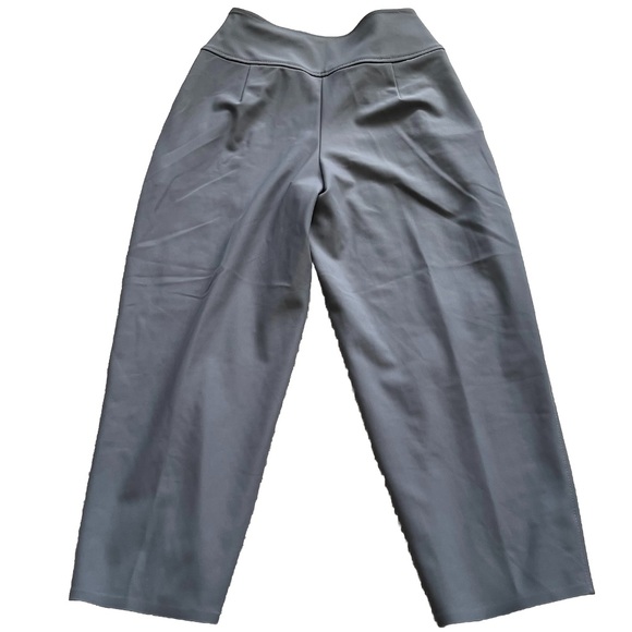 ATHLETA Stellar Wide Crop Pant Sizes 6 and 4 Trendy Stylish Active Athletic - Picture 11 of 15